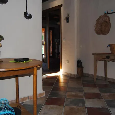 Romanejo Holiday home Cabezabellosa